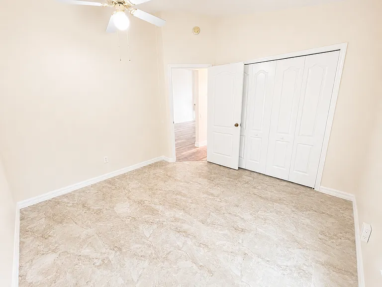 4201 Pine Isle Dr — Photo 21