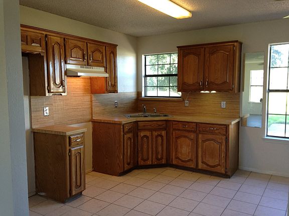 3rd image of 10762 County Road 316c