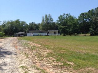 5252 Old Field Cemetery Rd, Baxley, GA 31513