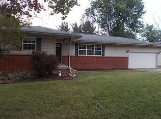 42 Rosemary Ln SE, Heath, OH 43056
