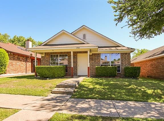 2nd image of 1558 Hancock Dr