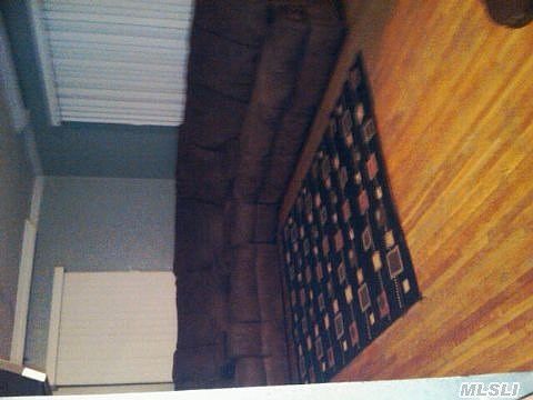 3rd image of 168 Jerusalem Ave