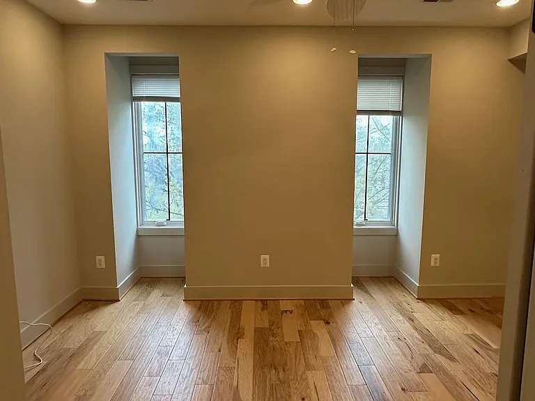 523 Longfellow St NW #2 — Photo 26