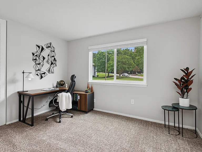 Secondary Bedroom Secondary Bedroom