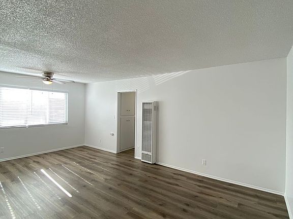 4th image of 1019 Cedar Ave #6