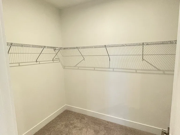 510 Motivation Cir NW — Photo 3