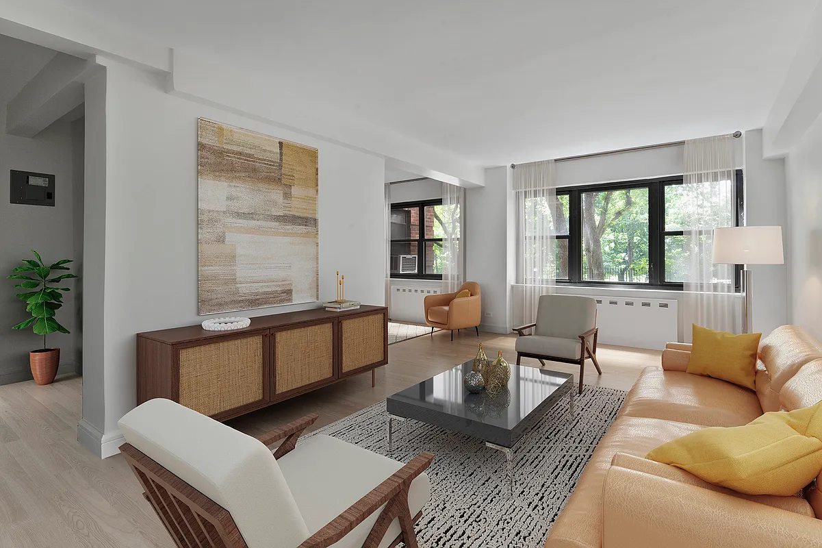 11 Riverside Dr Unit 1HW  