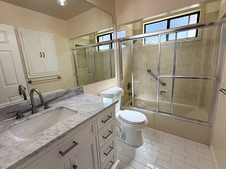 345 Granada Dr — Photo 21