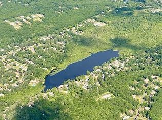 10 Pine Trl, Avon, CT 06001