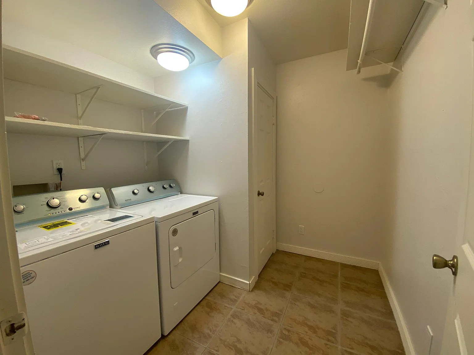 1 bed, 500 sqft, $1,498 — Photo 4