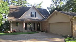2nd image of 414 Shadowood Dr