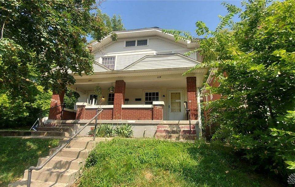 1st image of 231-229 Oxford Ave #229