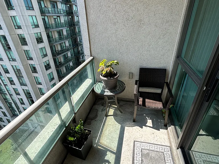 100 Promenade Cir #1110 — Photo 12