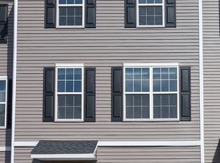 73 Morgans Mill Rd, Sicklerville, NJ 08081