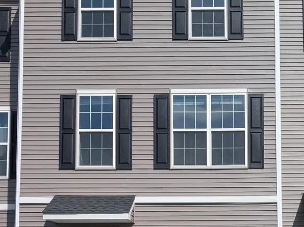 73 Morgans Mill Rd, Sicklerville, NJ 08081