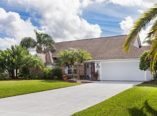 1407 Cypress Trace Dr, Melbourne, FL 32940