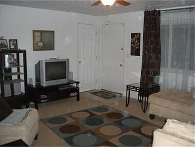 5th image of 5146 Goodyear Dr