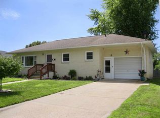 108 E Cedar St, Prairie Du Chien, WI 53821