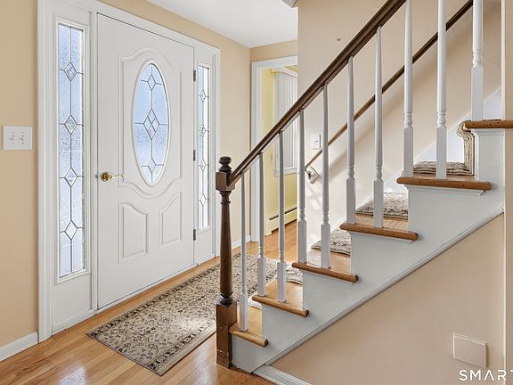 4th image of 5 Sparkle Street