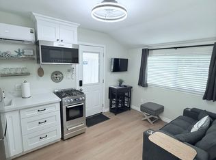 3335 Amarillo Ave #D, Simi Valley, CA 93063