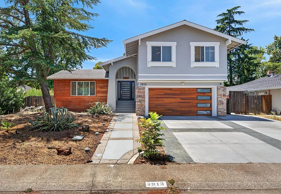 1st image of 7913 Coral Oak Way
