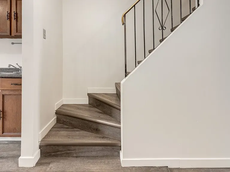 550 Rundlehorn Cir NE — Photo 11