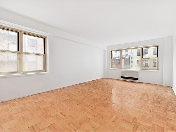 2nd image of 415 E 52nd St APT 4EA