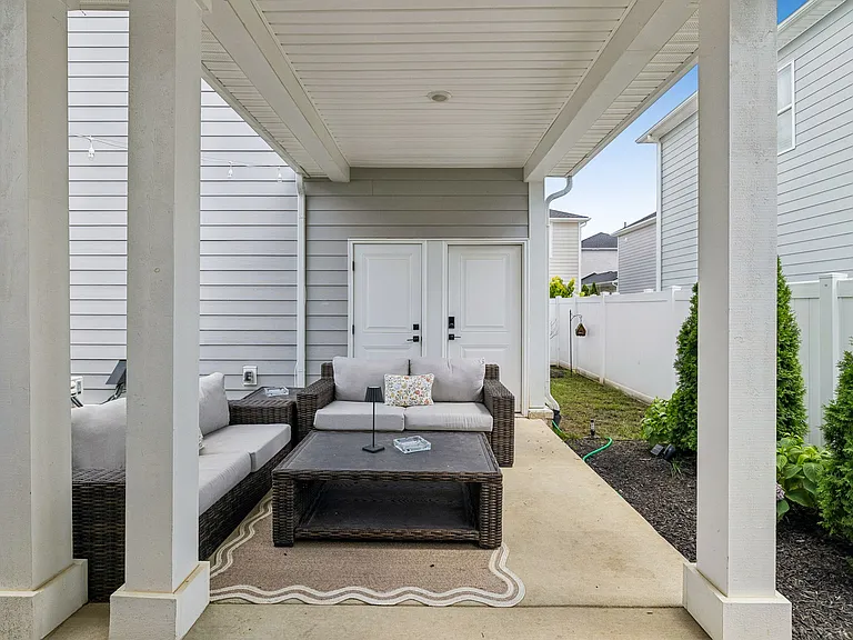 5078 Poplar Farms Dr — Photo 18