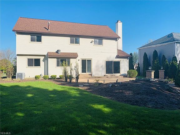 2nd image of 18250 Wellington Ct