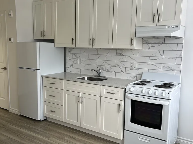 630 Cummings Ave — Photo 106