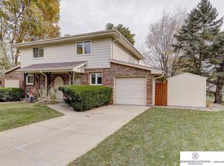 1323 S 124th St, Omaha, NE 68144