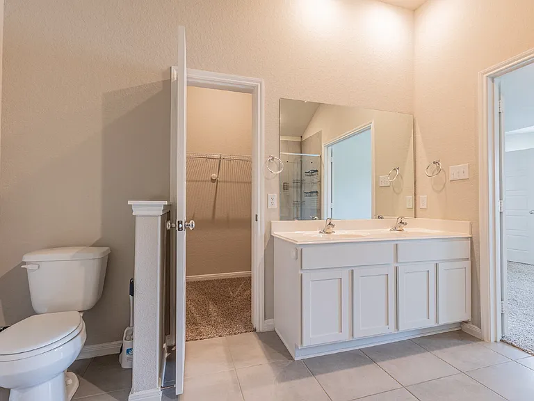 6418 Willow Point Blvd — Photo 23