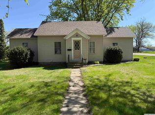 105 E Harris St, Manly, IA 50456