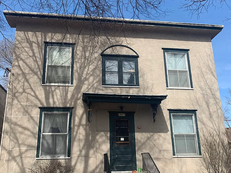 847 Summer St NE — Photo 1