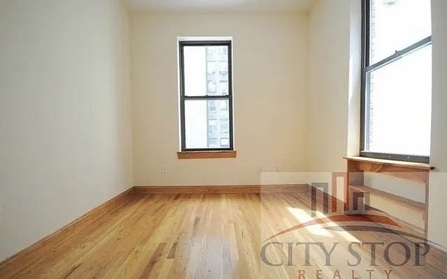 Rented by City Stop Realty | media 22