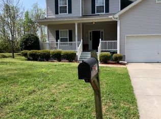 122 Heatherlock St, Hanahan, SC 29410