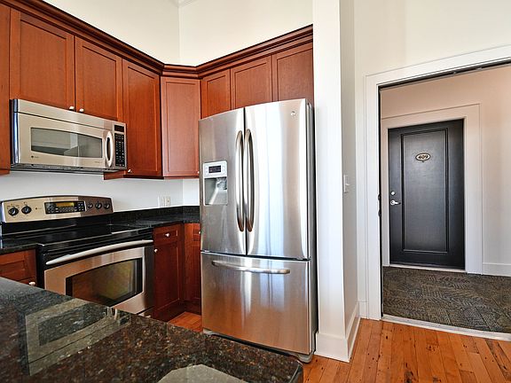 3rd image of 224 S Laurens St Unit 410