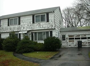 126 Gorham Ave, Warwick, RI 02886