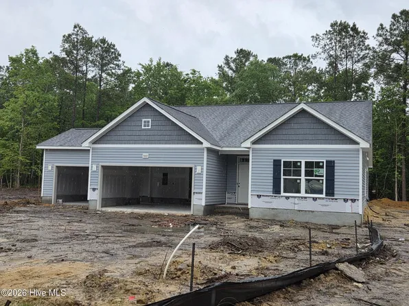 3003 Tucker Hill Drive, Grimesland, NC 27837