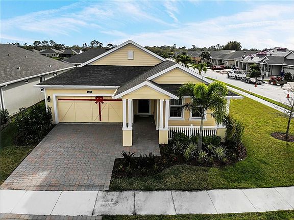 3rd image of 6185 Spicewood Ln