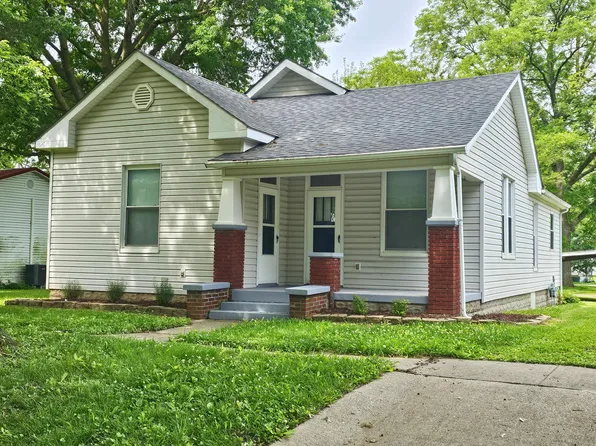 112 N Howard St, New Franklin, MO 65274