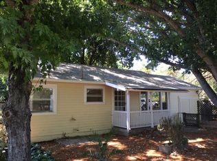 21 Kennedy Ln, Healdsburg, CA 95448