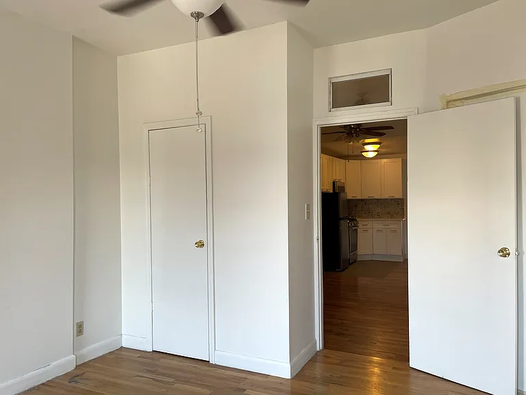 693 6th Ave #3L — Photo 5