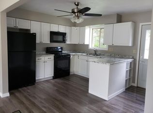 1810 Roosevelt Ave, Oshkosh, WI 54901