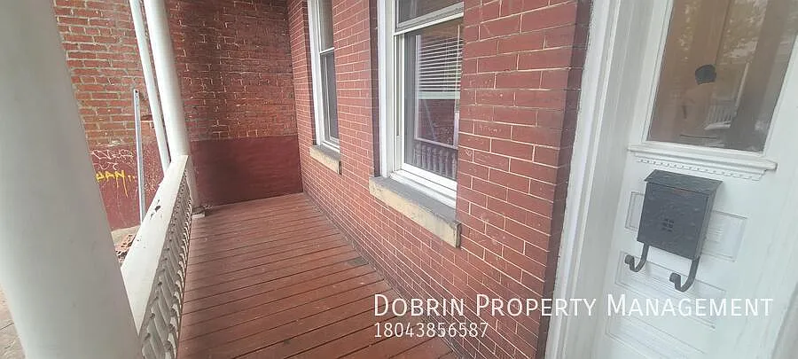Huge 4 Bd: 5 Min Walk To Vcu — Photo 3