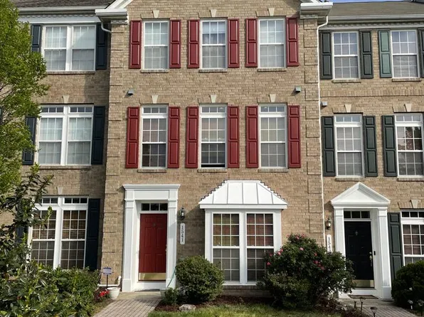 1541 Oakley Ln, Hanover, MD 21076