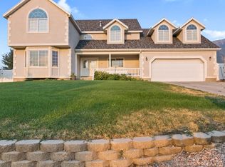 218 N Columbus Ln, Elk Ridge, UT 84651