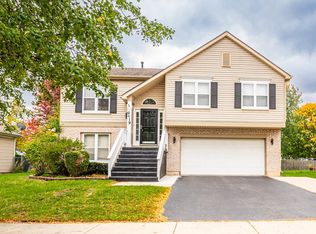 9419 74th St, Kenosha, WI 53142