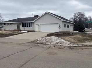 300 Coventry Rd, Hoyt Lakes, MN 55750