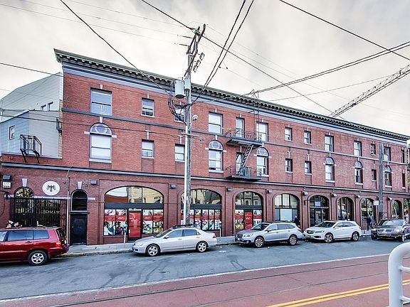 2nd image of 210 Church St #16